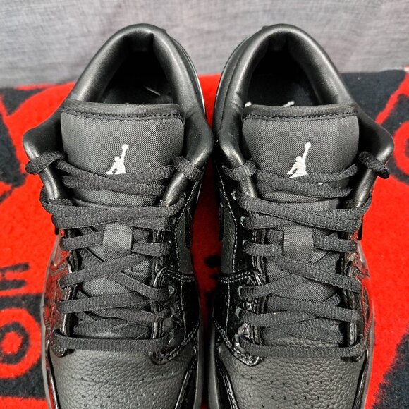 Size 7 Women Nike Women's Air Jordan 1 Low SE Black Croc HJ7743 010 - Picture 12 of 13